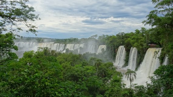 Iguazu Falls Argentinie ©All for Nature Travel