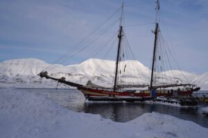 zeilreis, reis Noorderlicht, reis Spitsbergen, Longyearbyen, Arctic zeilreis, poolreis