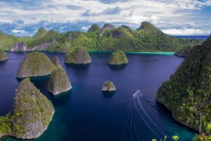 zeilen Indonesie, zeilvakantie Indonesie, zeilen Papoea, Raja Ampat, zeilvakantie Papoea, ©SeaTrek