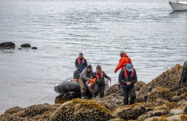 landing zodiac Island Roamer met dank aan dhr Bakker