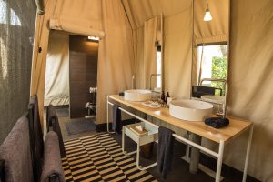 Okavango safari, Okavango reis, Machaba, Gomoti