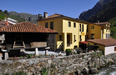 El Meirel, traditioneel hotel