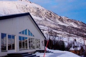 Arctic Panorama Lodge, haringtrek lodge, luxe lodge Noord Noorwegen, reis Lyngen Fjord