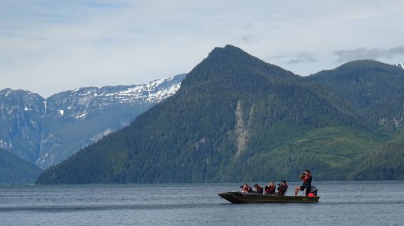 Grizzlybear watching excursie Knight Inlet ©All for Nature Travel