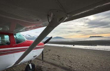 vliegtuig katmai ©Kieke van Maarschalkerwaart