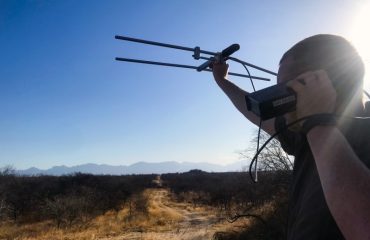 Makalali tracking device