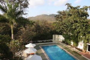 Gir Serai hotel