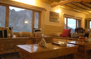 uitzicht snow leopard lodge