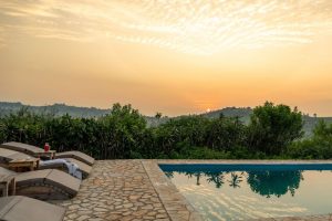 lodge met zwembad Uganda