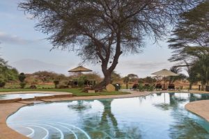 ldoge met zwembad safari Kenia