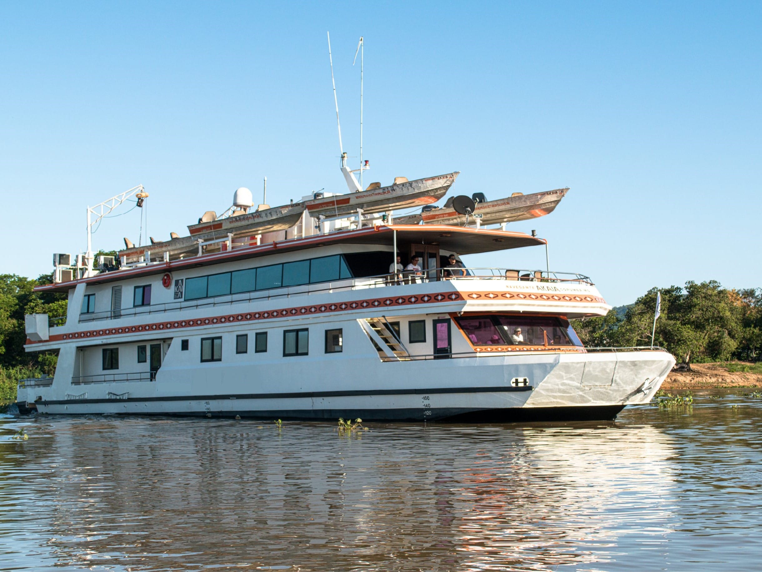 Boot met 7 cabines ©Pantanal rivercruise BNT